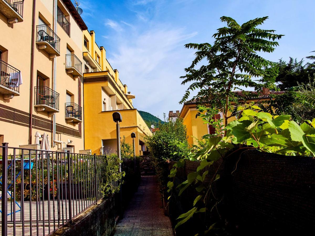 5 Lake Sweet Home Acquaseria Exterior foto